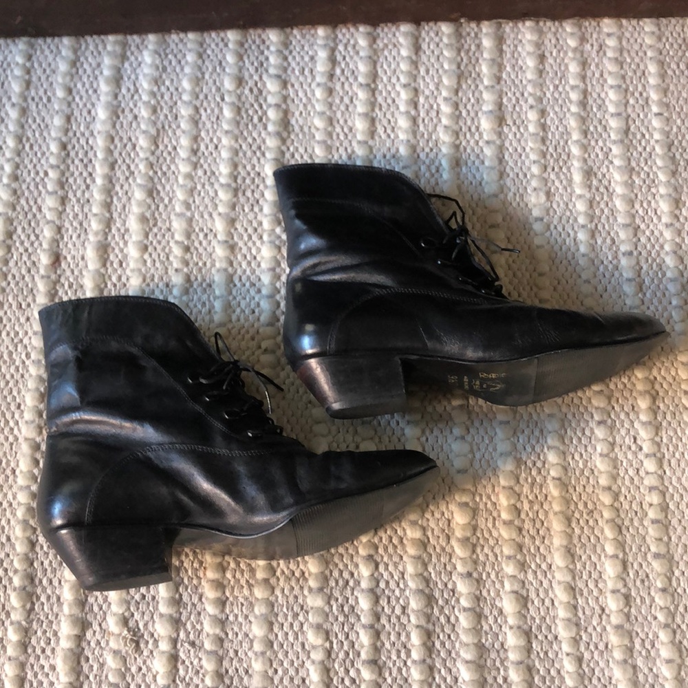 Vintage leather Poppies Booties